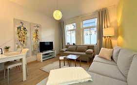 Stilvolle, Charmante Ferienwohnung In Plauen